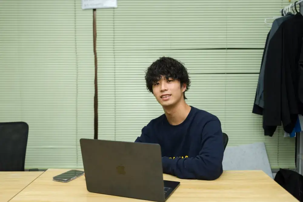 現役インターン生で、広告運用責任者を務める今井です。